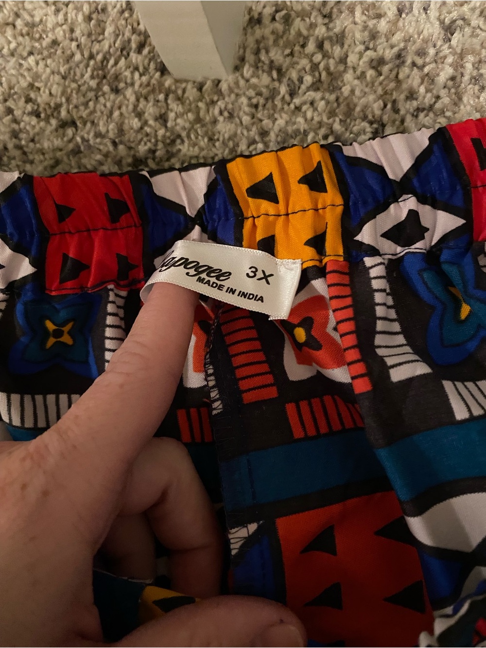 Lapoogee Geometric & Multi-Color Pattern Matching Set Size 3XL - Picture 5 of 12